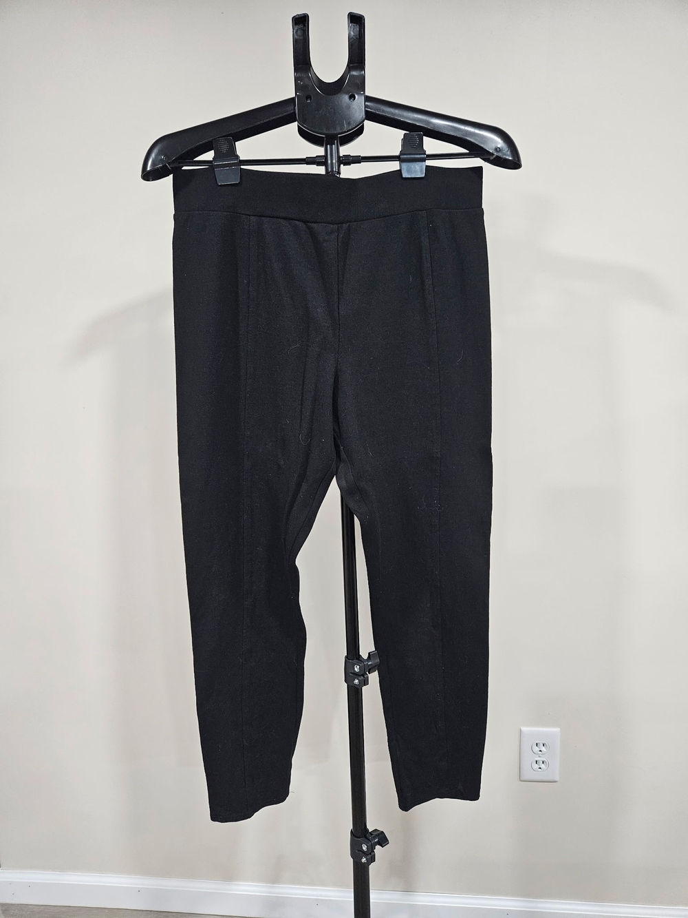 Black Stretch Pamts